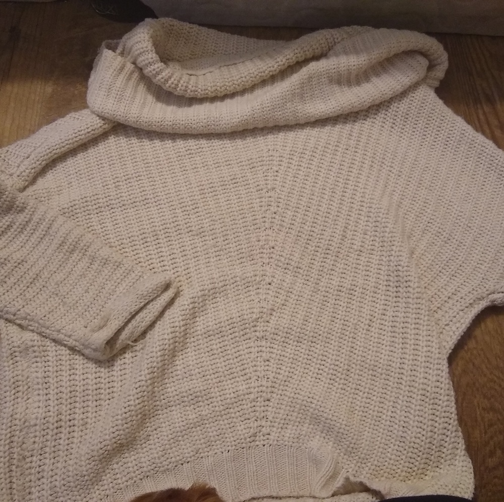 Possible trade Umgee sweatshirt